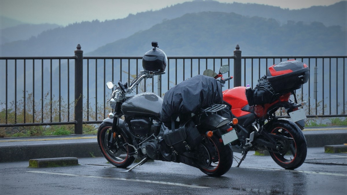 バイクを雨ざらしにしてるけど毎日乗るから大丈夫？