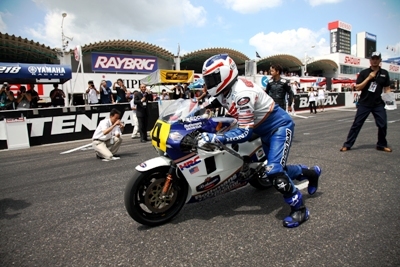 バイクのエンジンの掛け方で質問なんだけど…