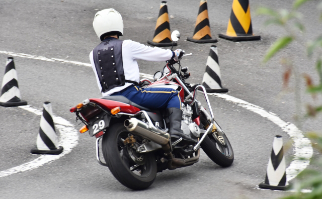 敵「え、免許って○○合格が当たり前でしょ？」って言ってくるヤツ