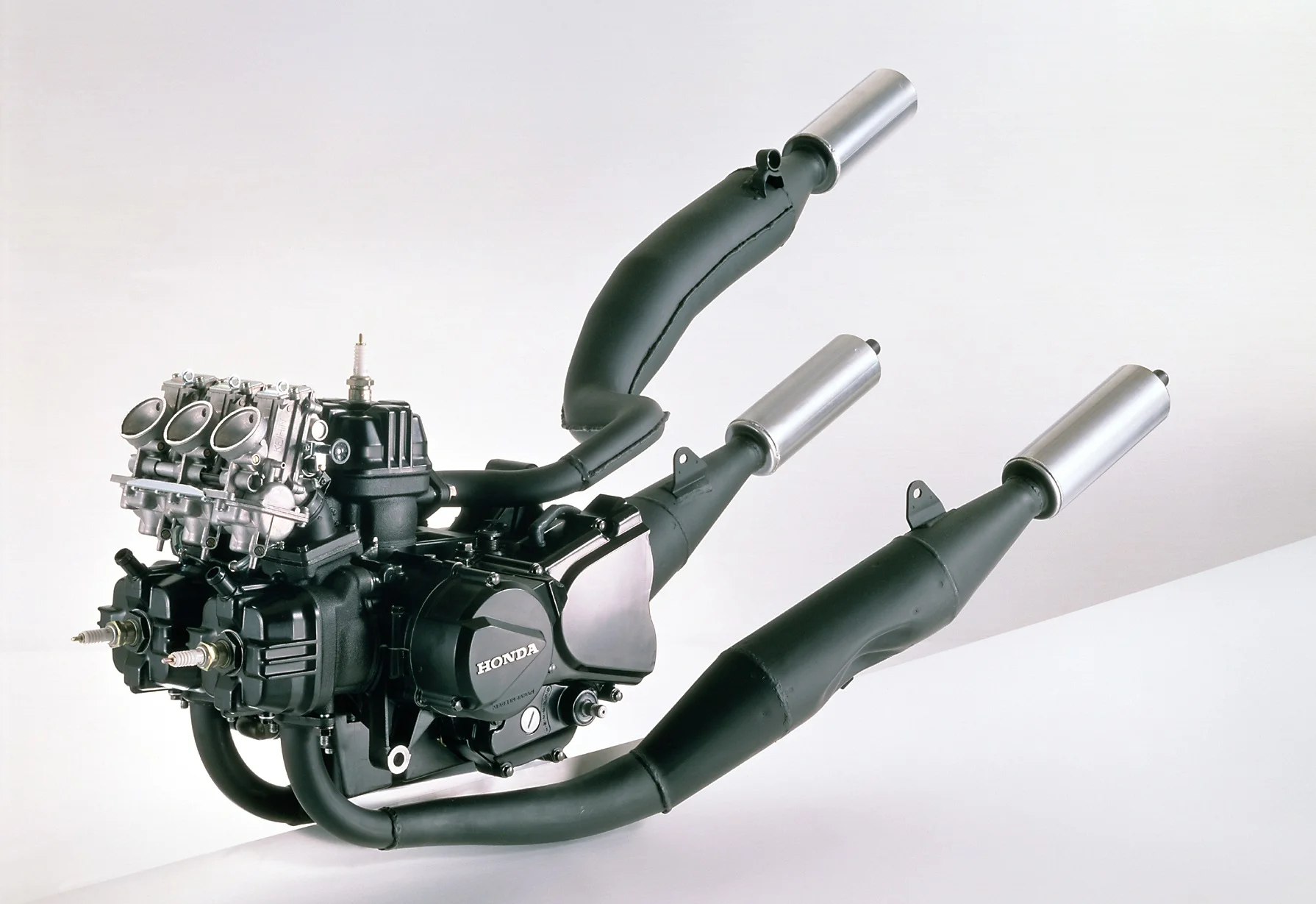 バイクの2ストと4ストの違いってなに？