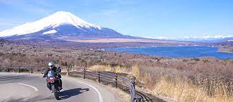 有給取ってバイクで山梨まで行ってくるぞ！